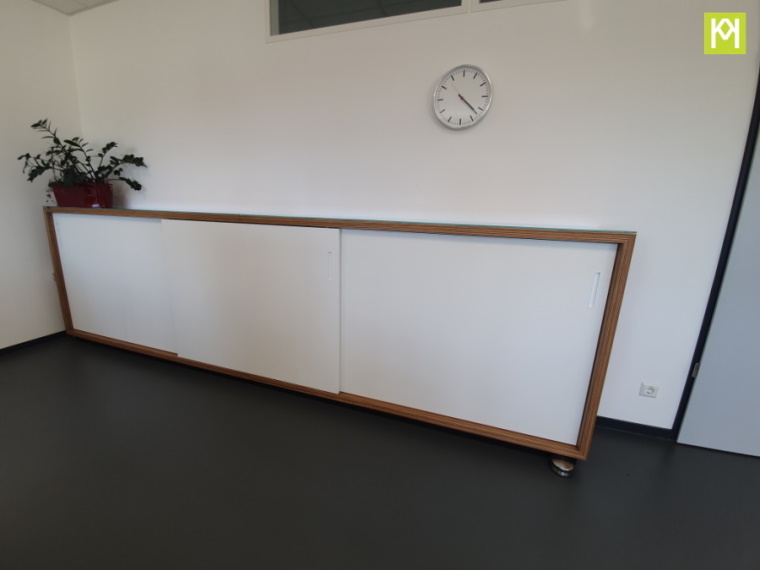 Büro Stehtisch